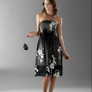 White House Black Market Strapless Dress